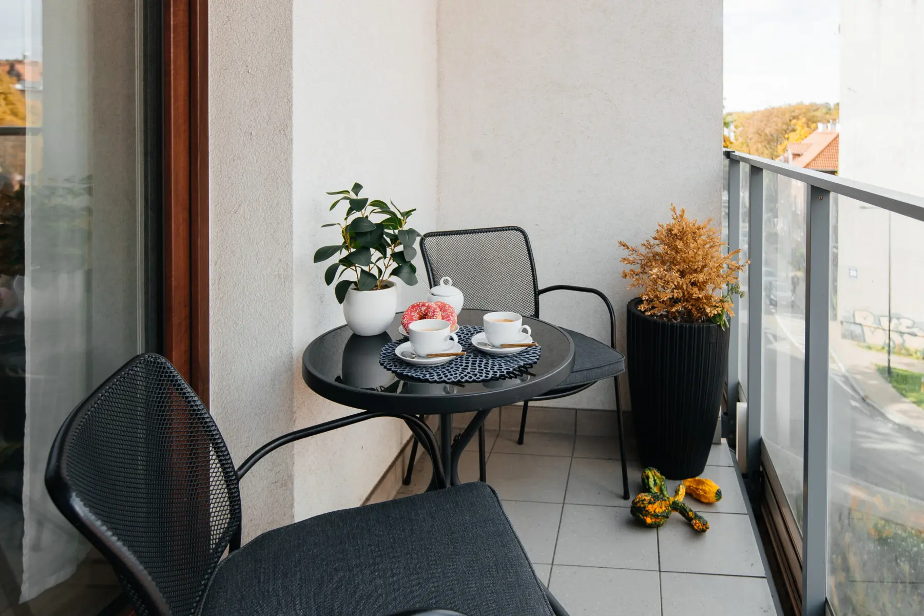 b74dd946 52be 4d04 9b49 0549d852e85e