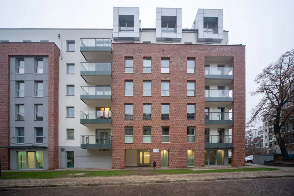 b873ad74 26c4 40bc 9f59 a711a51ba791