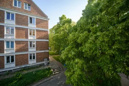 bb95580f e9fd 4e4f b46f d5f65bfab169