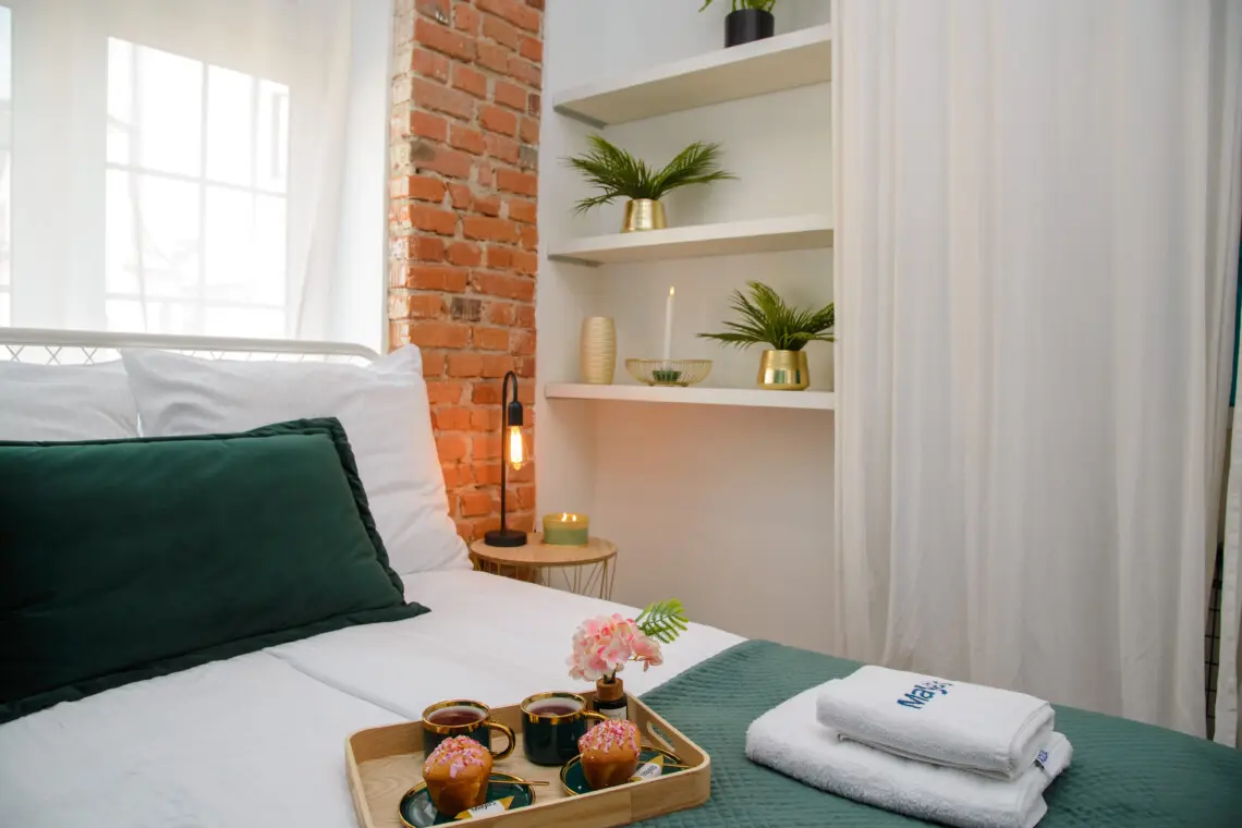 bb97bb84 08fd 49b5 98da 9b44e1bcca7b