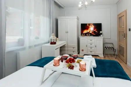 bdb5a1e3 c282 43f6 9840 9eccc06a7f26