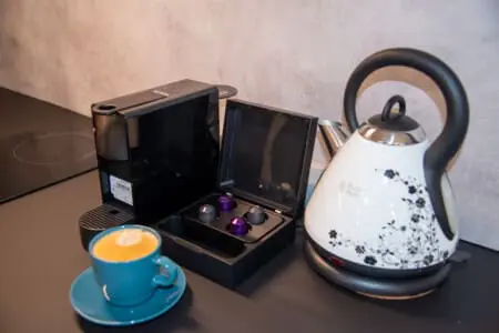 bdbb5f50 6b56 47a5 9da9 8281fe22379e