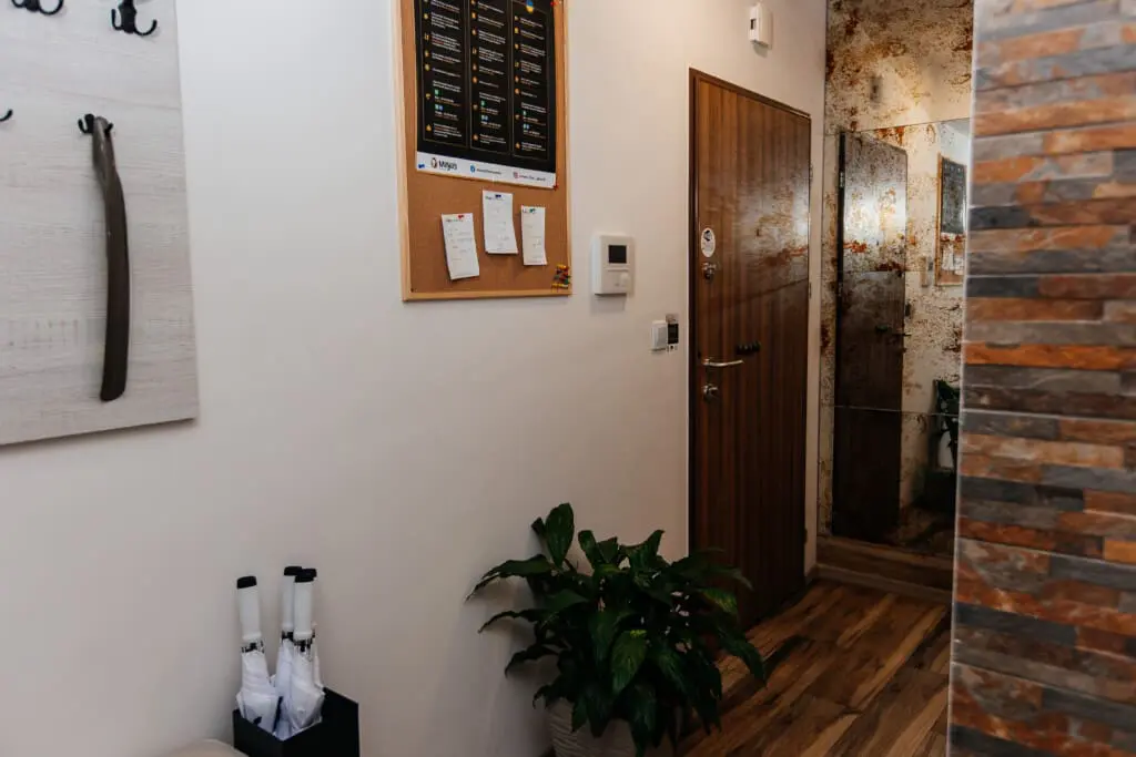 becb7183 294e 43f5 b07d 38a4345cae63