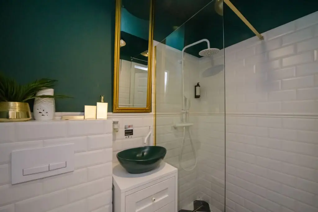 c23dbcee 445a 45b3 9f81 a05867d37320