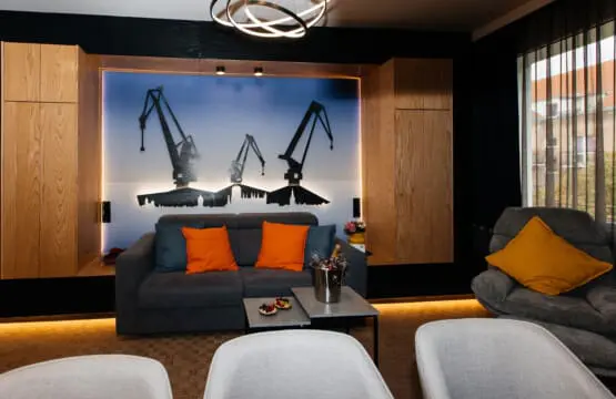 c6f7a329 996b 42e6 83e1 0e1e6c3b3770