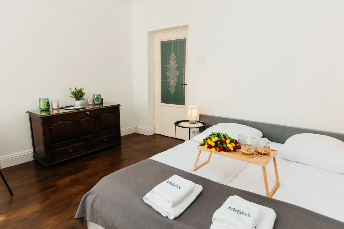 c7ba5c8e 0b75 498e a24e 16380fa6912f