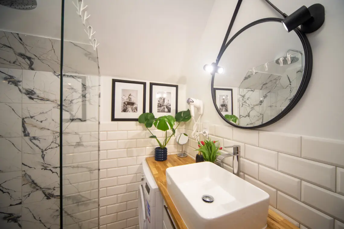 d9e2e30f fa71 4848 aa49 821a5583b7e4