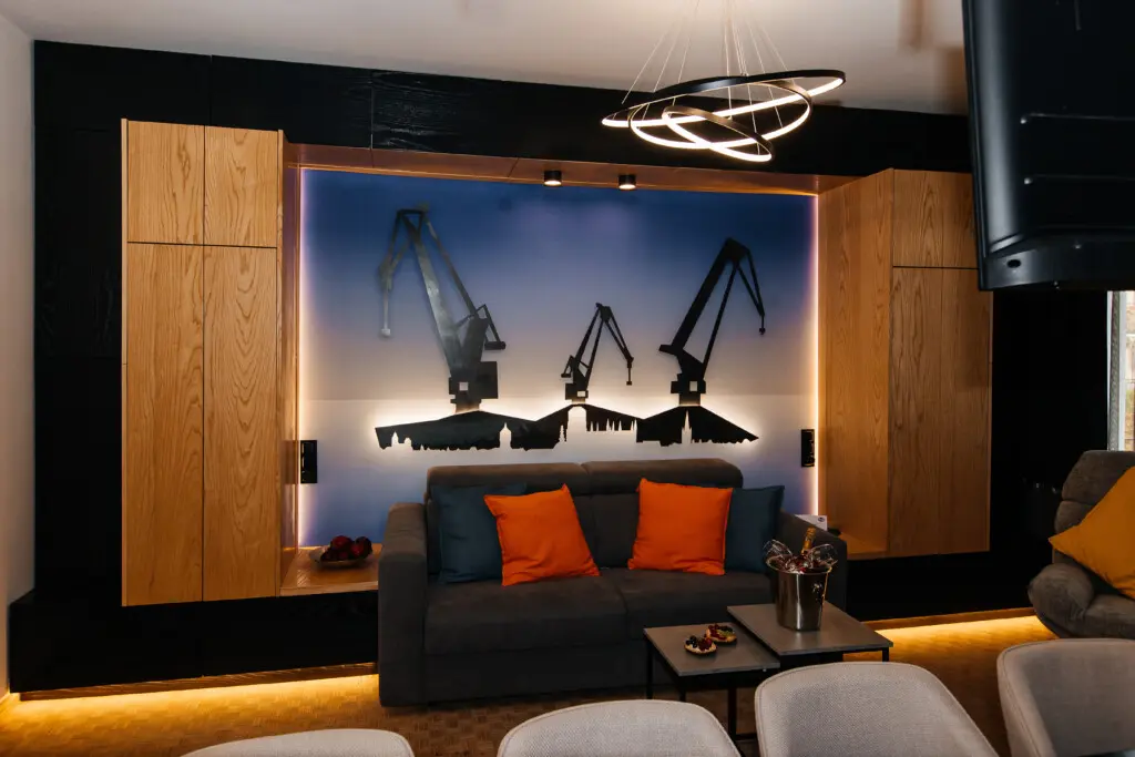 d9fb91d9 d710 4438 9867 0aa9da15bff8