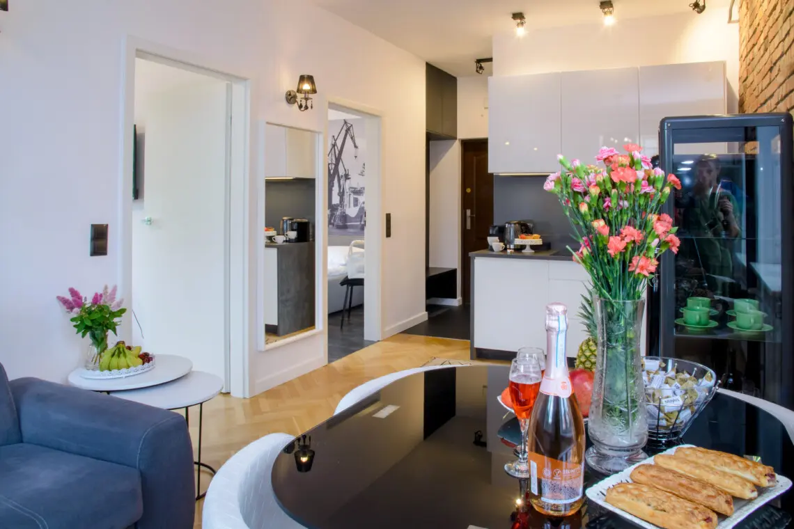 db00fc4b 4f20 49b9 b602 1e8b37219de2