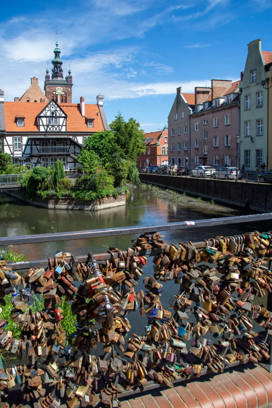 db554b8f 5676 4302 a164 62a2aeaa401c