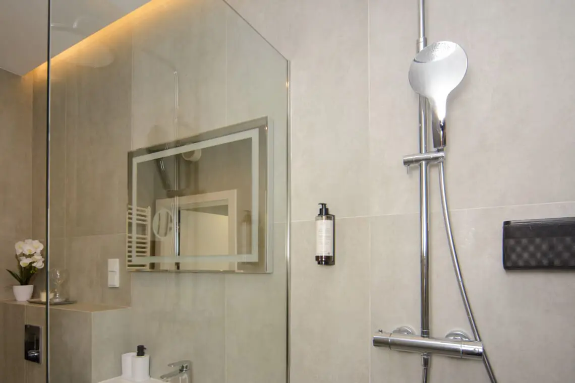 dc7e2590 5971 46c1 a89a 15ff9d3dc351