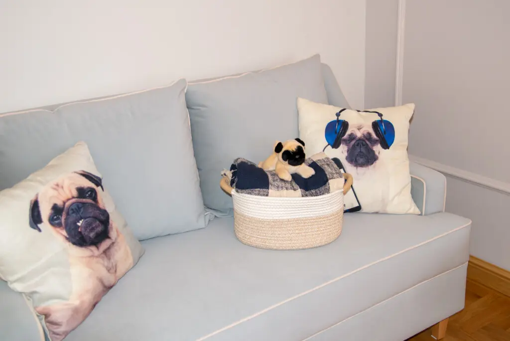 dd6bdb82 2158 4094 9040 28695db64a4d