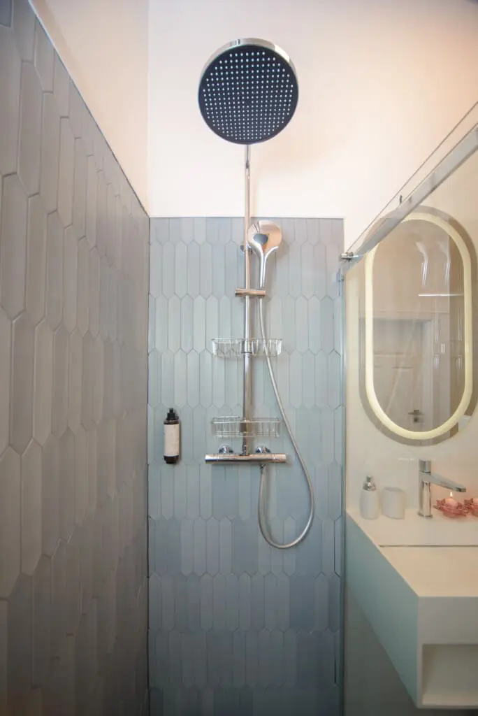 dea94208 88ad 478a 99a7 0871484488de