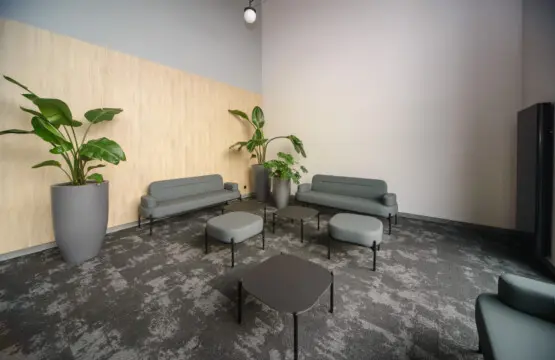 df7e661b a37c 48eb b030 25661d172c38