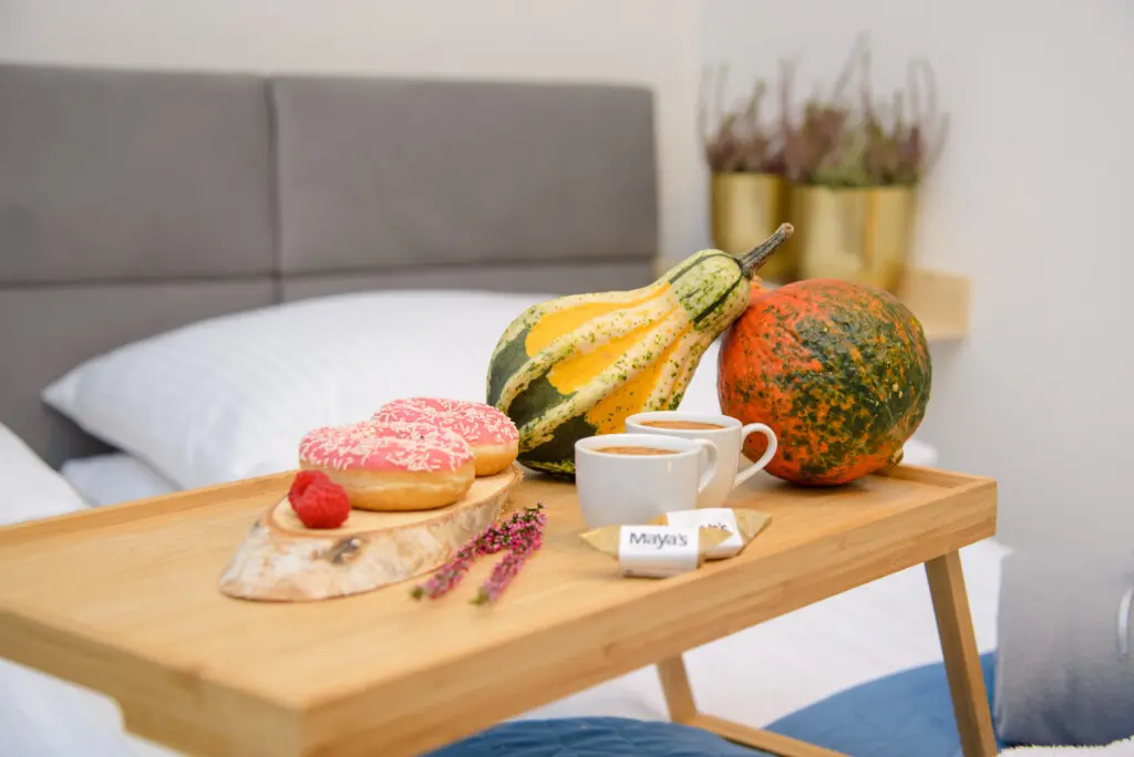 e062a179 ab79 4c18 b5e5 3c93b0a46b06