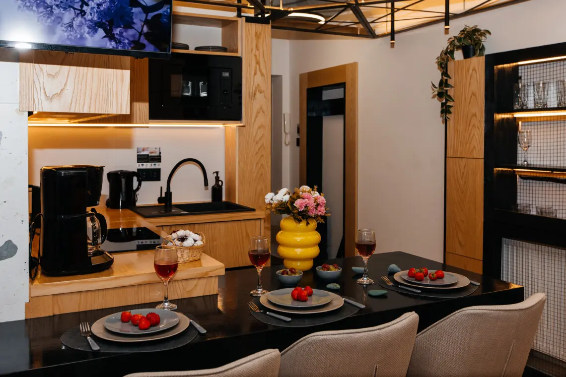 e216a0d1 f60a 4d23 9e89 727643c95f9c