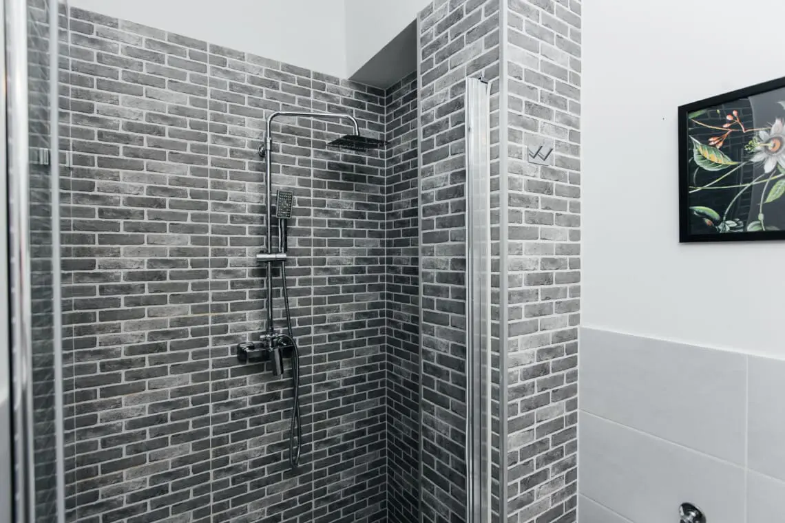 e26ea7a5 461d 4f62 b58a f28fd8c72fd6