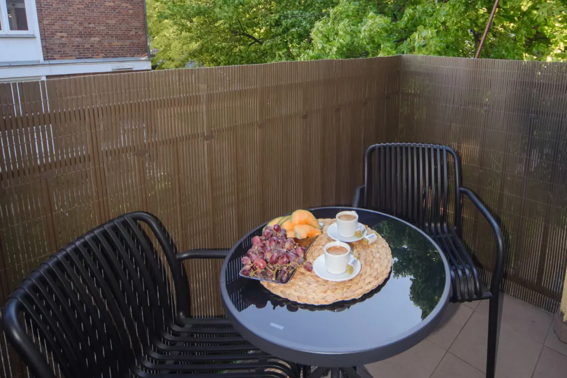 e2f93726 c274 4a42 8652 d3bda983fdb8