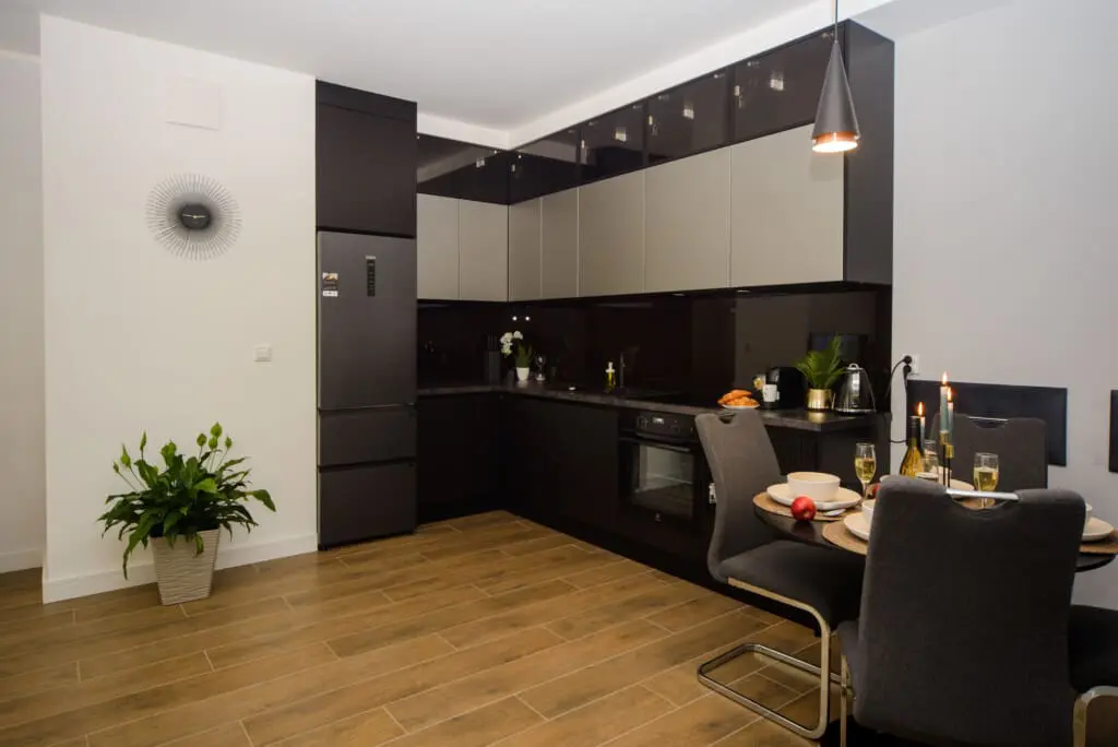 e3ff6c9a a706 475b a2f7 c335eda206ea