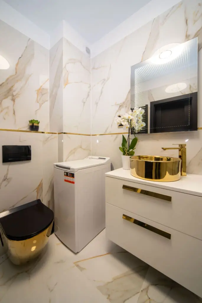 e4e639c4 84a6 41be bb76 fc7d9bd5afe6