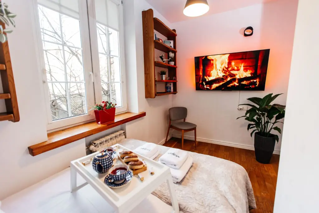 e70c580d 4ec4 4beb b97a 5e180cd26a08