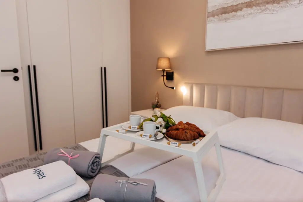 ea7c40f8 e242 4f6f 980b 662160c7fadb