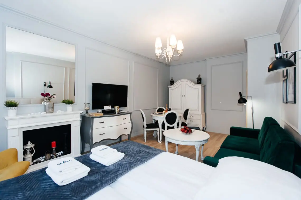 ebbf1b2b d405 4ae6 a86e 50f59f57694b