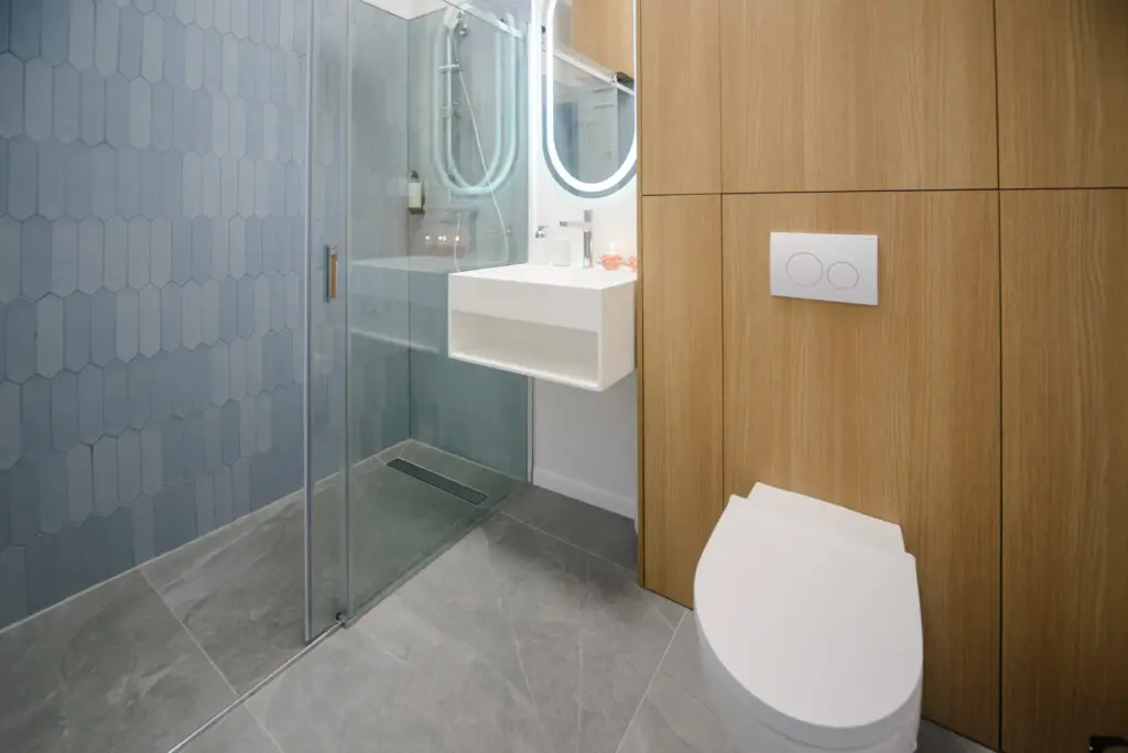 ec1f8db3 880f 413a ae88 c3fa4bba83ba