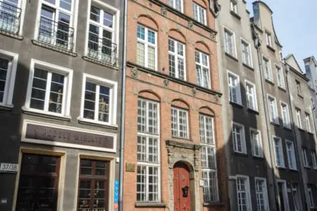 ed34fb25 8fc5 4294 8768 af968f6206b7