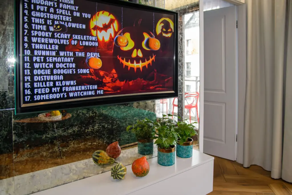 f0b49990 7a8d 4b83 8c25 3fe2aecac3a4