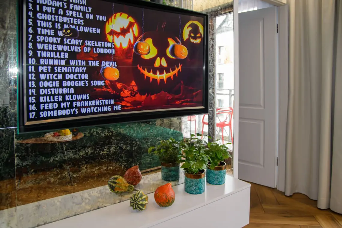 f0b49990 7a8d 4b83 8c25 3fe2aecac3a4