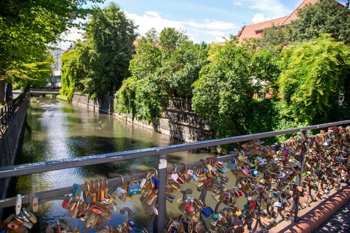 f97f763a 25df 4ab9 9049 21d667aaf4dd