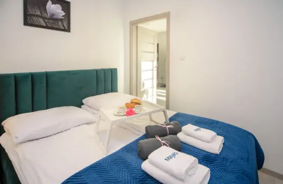 10f9b9ab 0dca 423a a760 86ebd53487f3