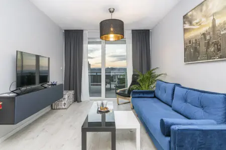 17b041d1 a28d 420a 893f 2e207a69d6cb