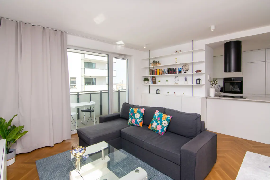 23686a7f ad31 406c b420 e8e4d6798417