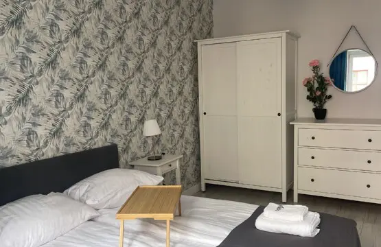 241b09f2 a522 4756 8c33 8d68ae8b4305