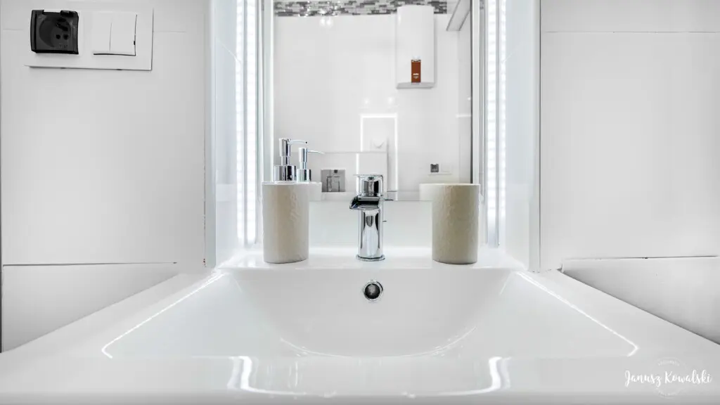 2692b327 23f2 491e b47b 6b3256c2cf4e