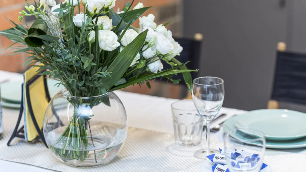 2d1db9cc d267 4f4e 9e53 771ab73ec7cb