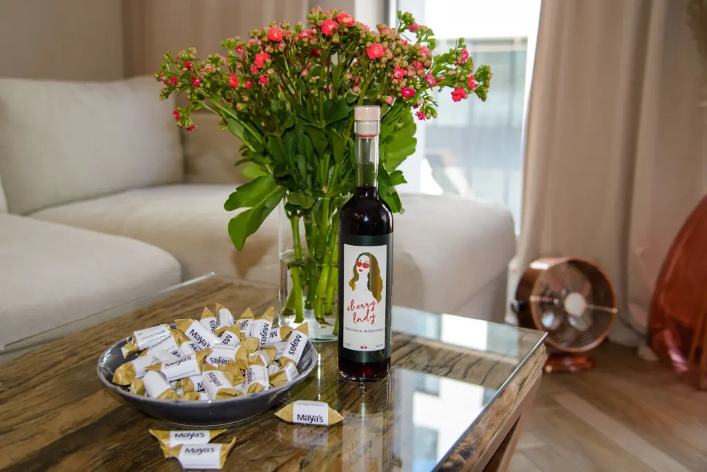 2d3b723b 4a00 48f4 a430 b6e5e24eedc2