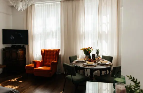 37da9389 050c 48c0 a6ba b844567ce479