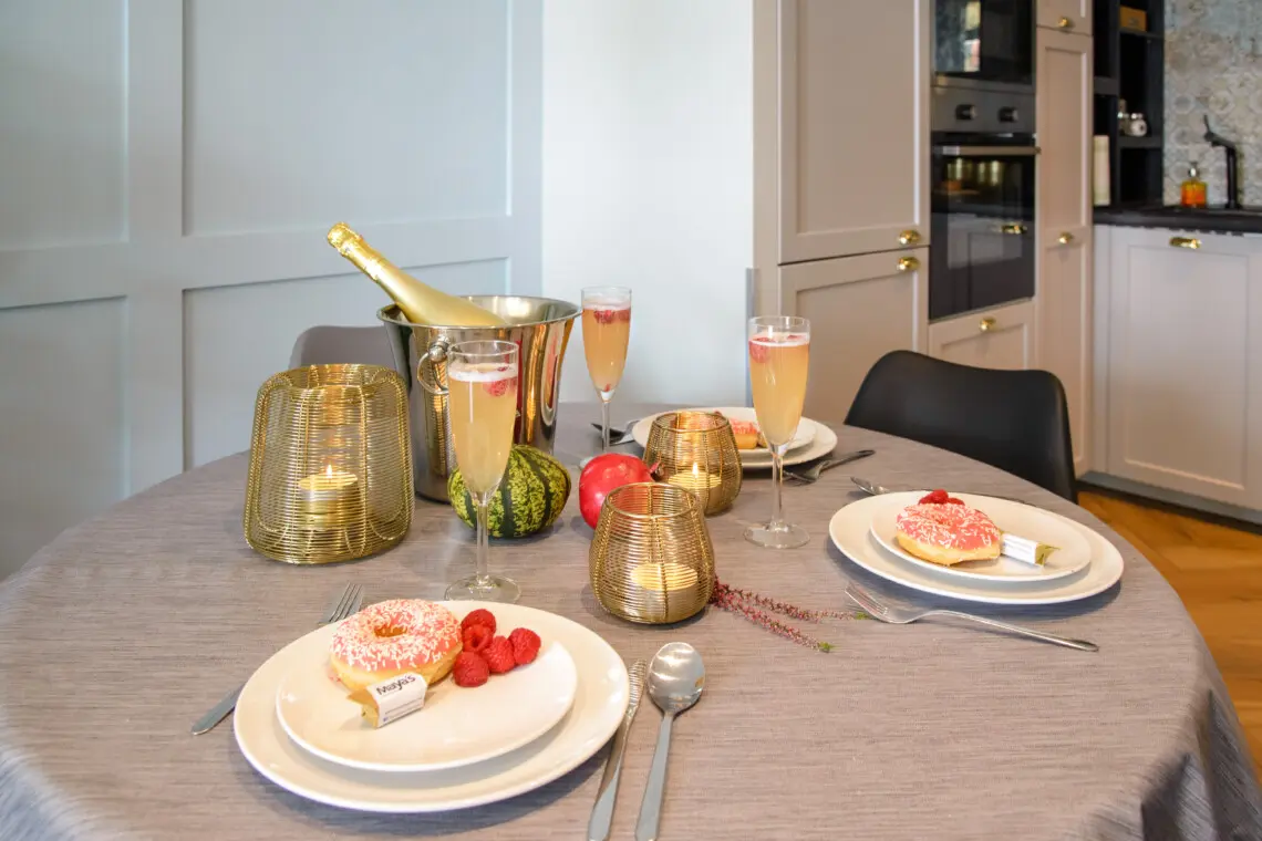 37ea5b89 63fd 4c75 ba7a 424342746832