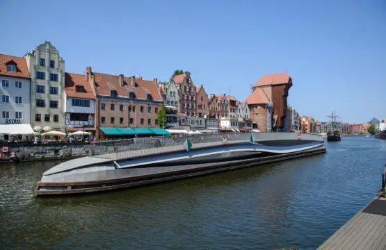 3825d499 92a8 4525 b140 2fbdeba61209