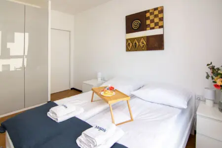 3ff3b44b 5ae5 48c1 b409 b55836873411