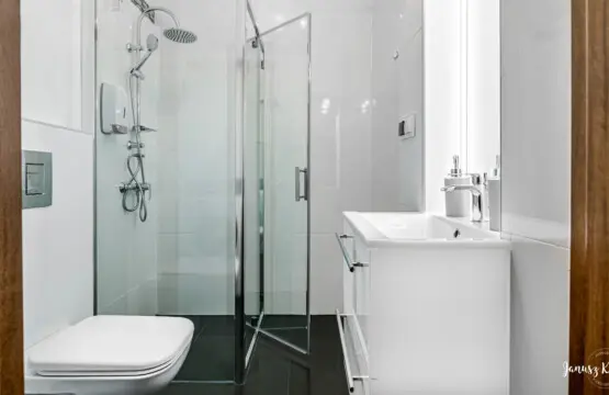 4d030ebd 68f4 41eb 9755 9e136fb54209