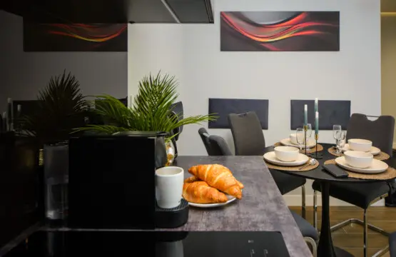 4d717579 0a01 435a a3a3 d68d22ab7fb7