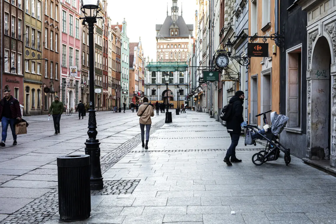 4d8b3984 0992 4ba0 8a10 e56f90223aaf