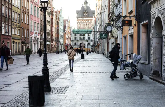 4d8b3984 0992 4ba0 8a10 e56f90223aaf