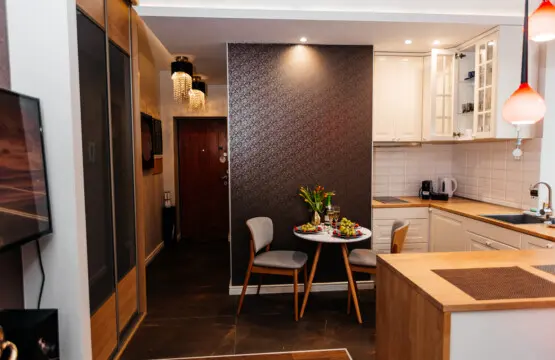 4ddec0a8 543d 41a6 800d 23e4c70d2ea2