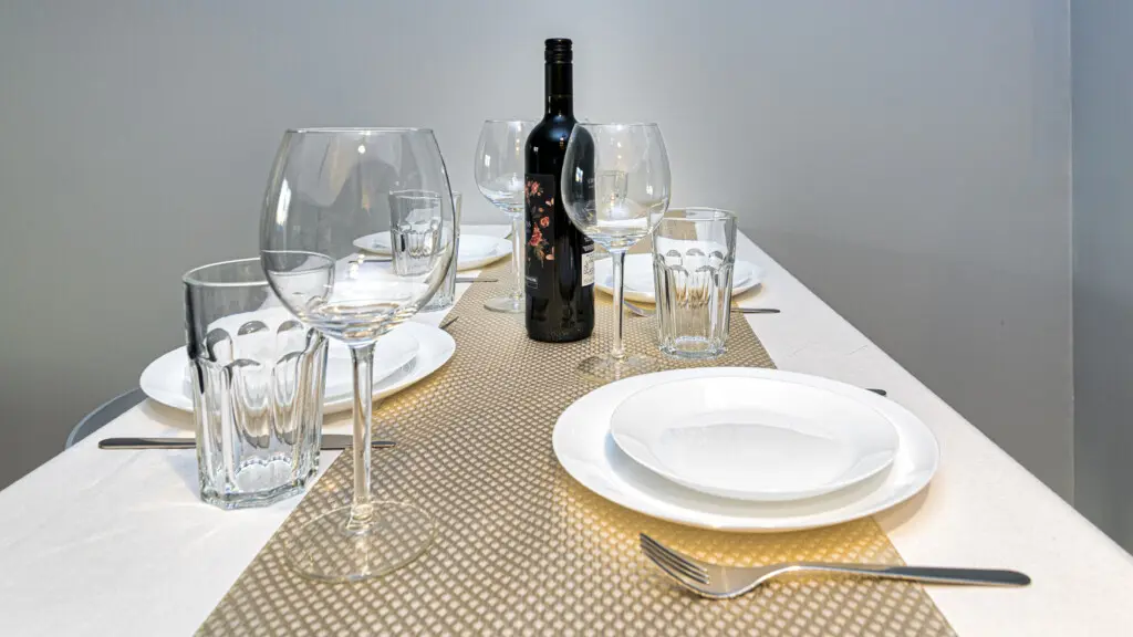 4e43c472 6dfd 421a b0d2 2bd957f71381