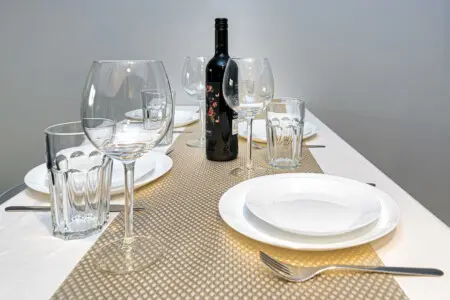 4e43c472 6dfd 421a b0d2 2bd957f71381